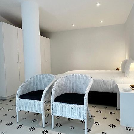 Signature Guesthouse ポルト エクステリア 写真